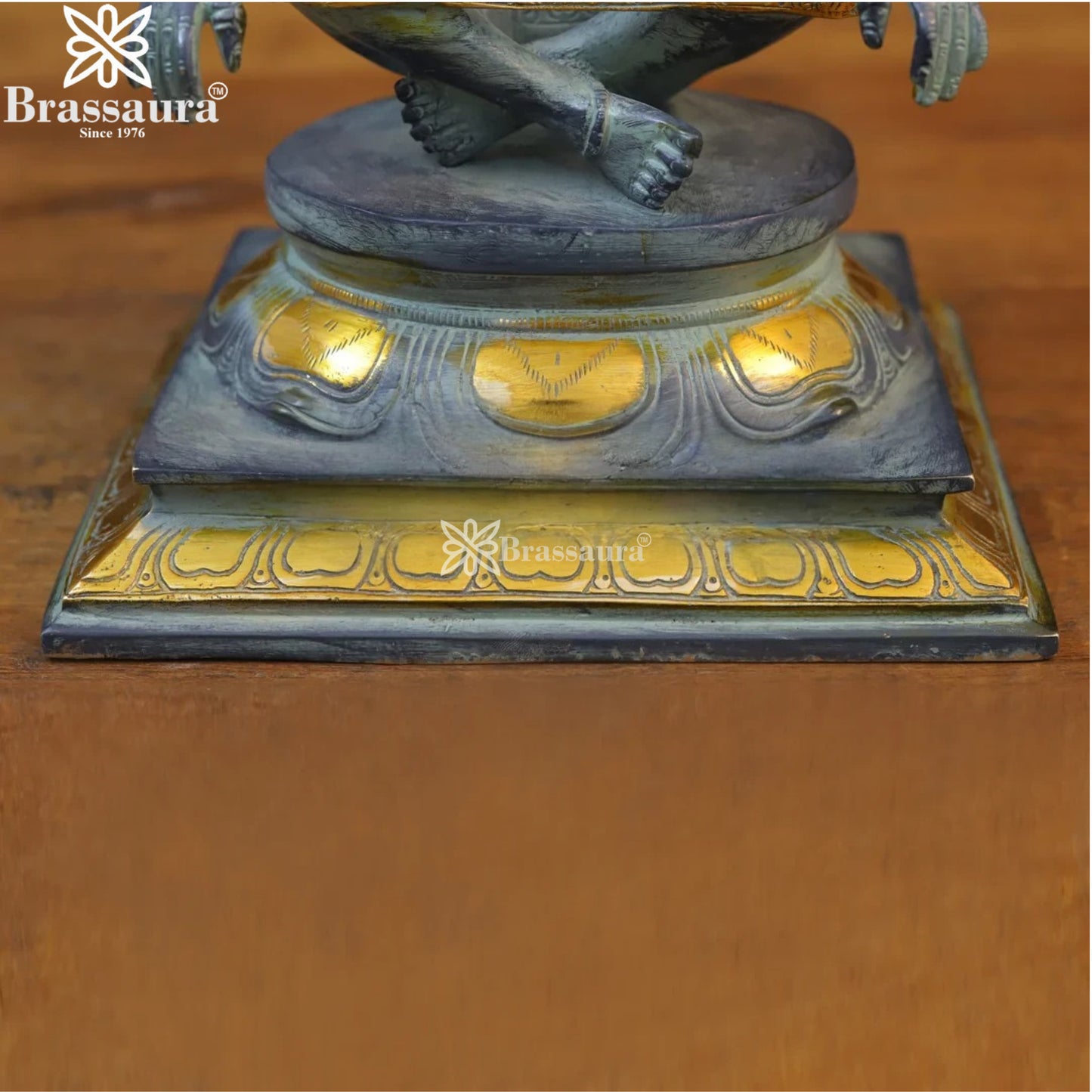 Brass Narshimha Statue For Home Decor And Gift Items Weight 5.8Kg And Height 10.5 Inches