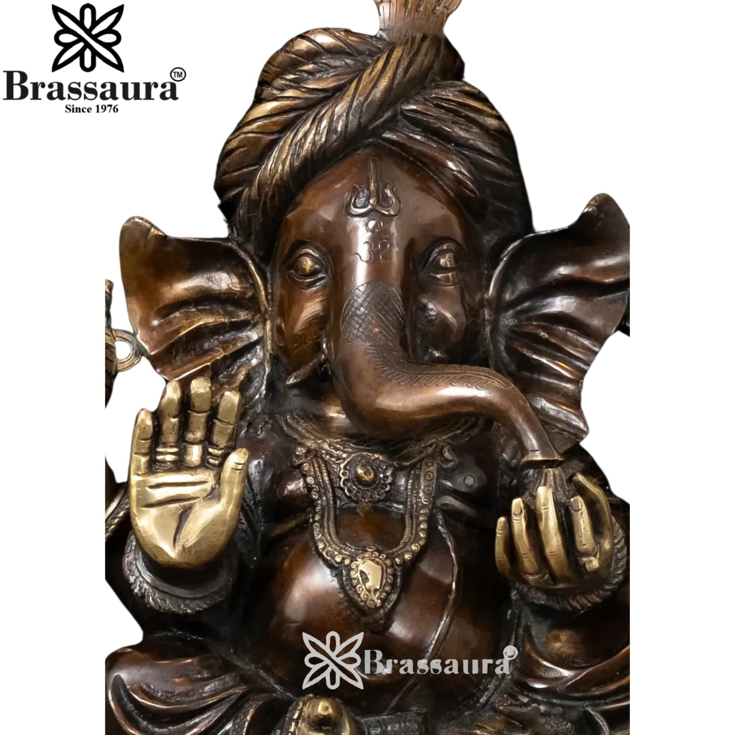 Brass Turban Ganesha Statue Weight 13.5 Kg And Height 13.5 Inch
