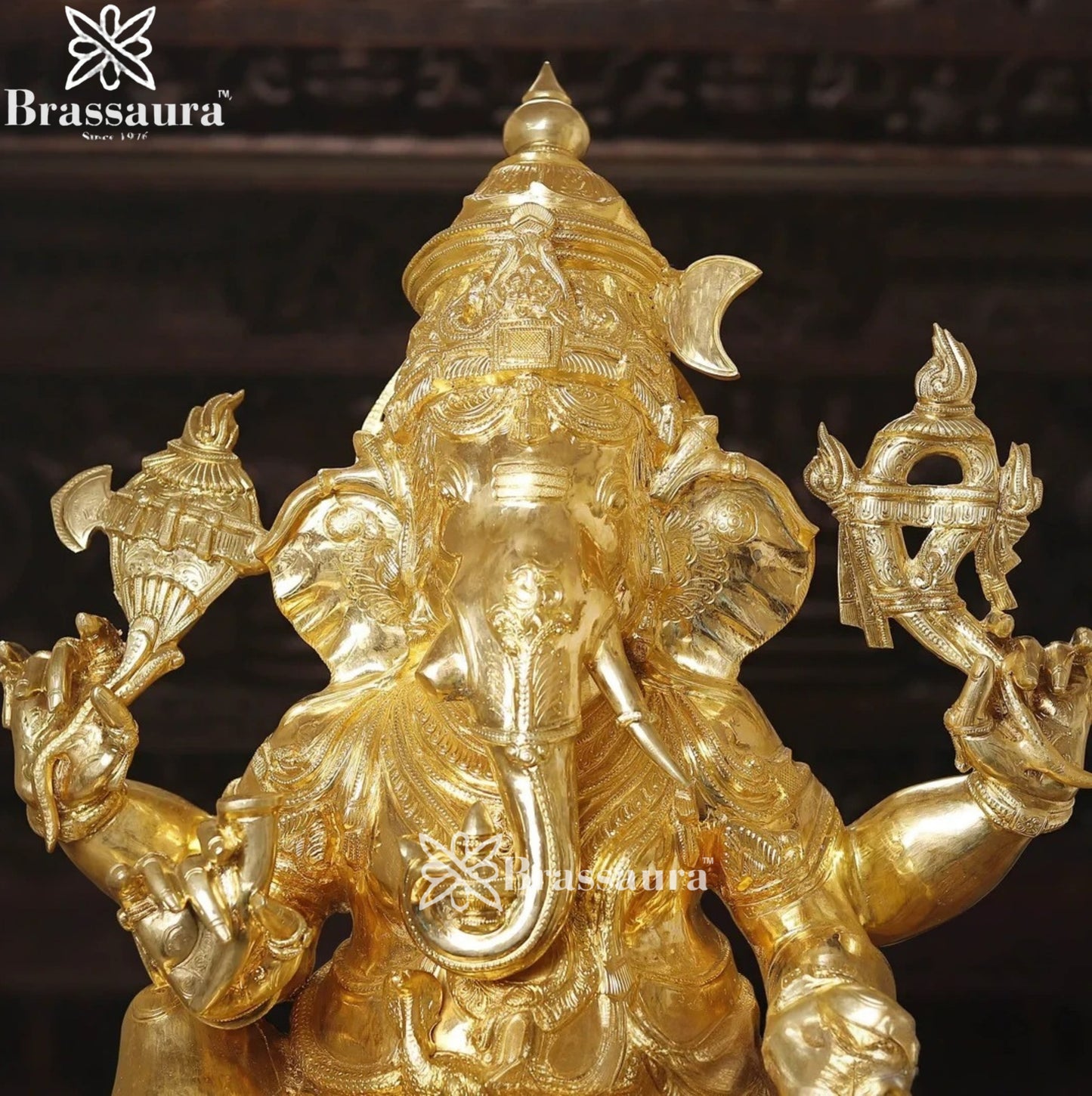 Brass Golden Big Ganesha Weight 111.2 Kg & Height 33 Inch