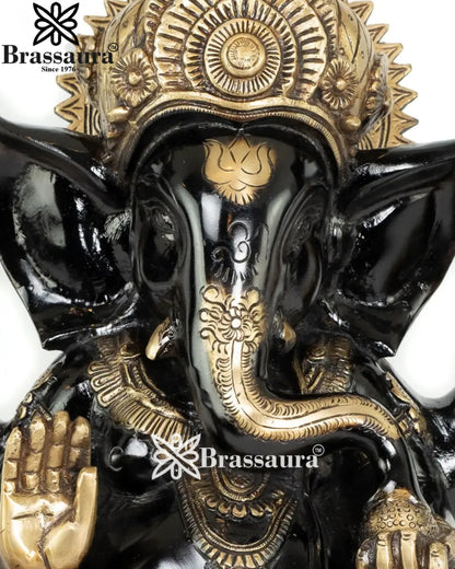 Brass Ganesha Statue Weight 8.8 Kg And Height 12 Inch