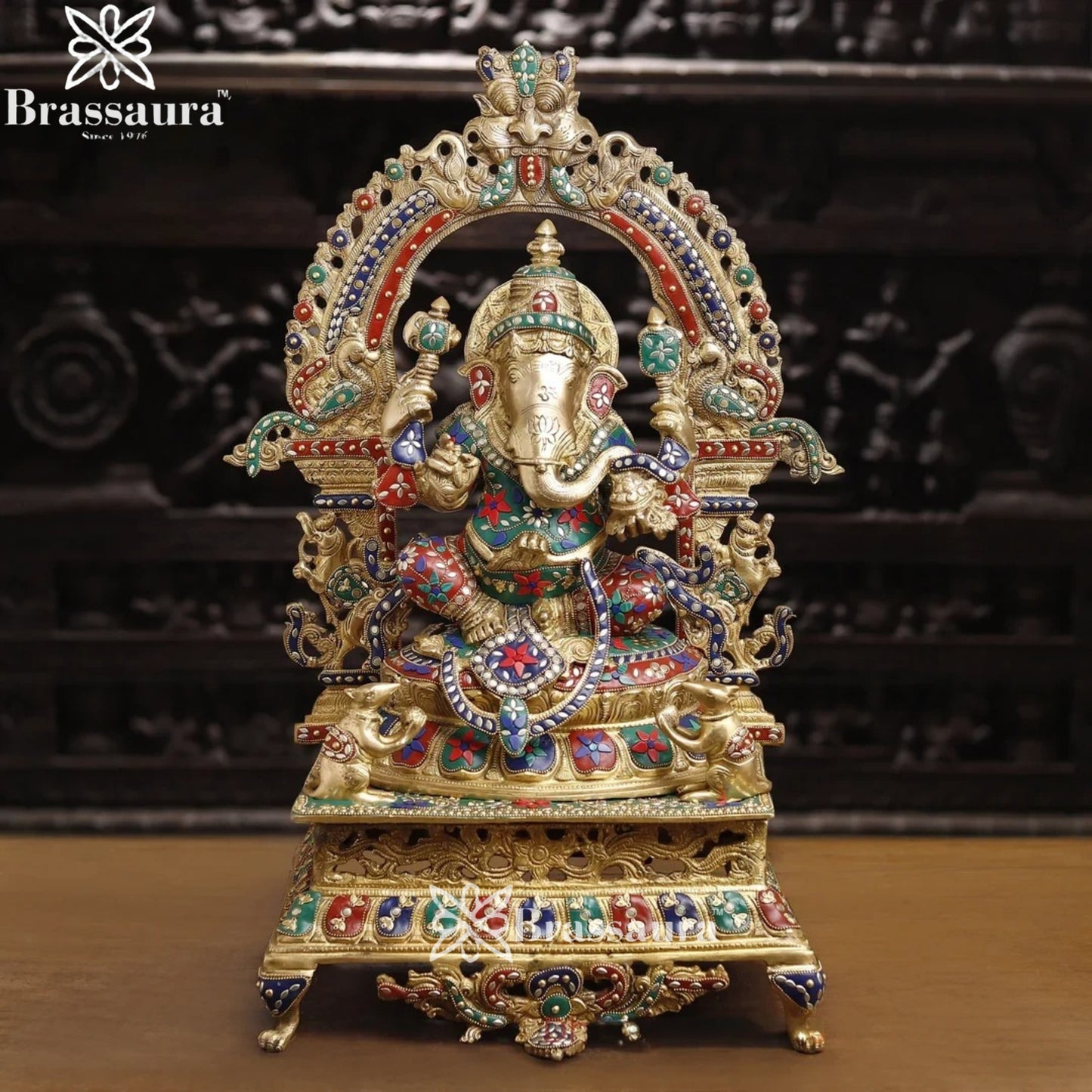 Brass Gem Stone Work Ring Ganesha Weight 32 Kg & Height 28 Inch
