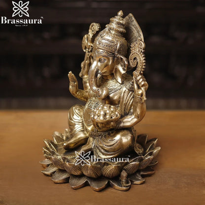 Brass Lotus Ganesha Weight 8.5 Kg & Height 11.5 Inch