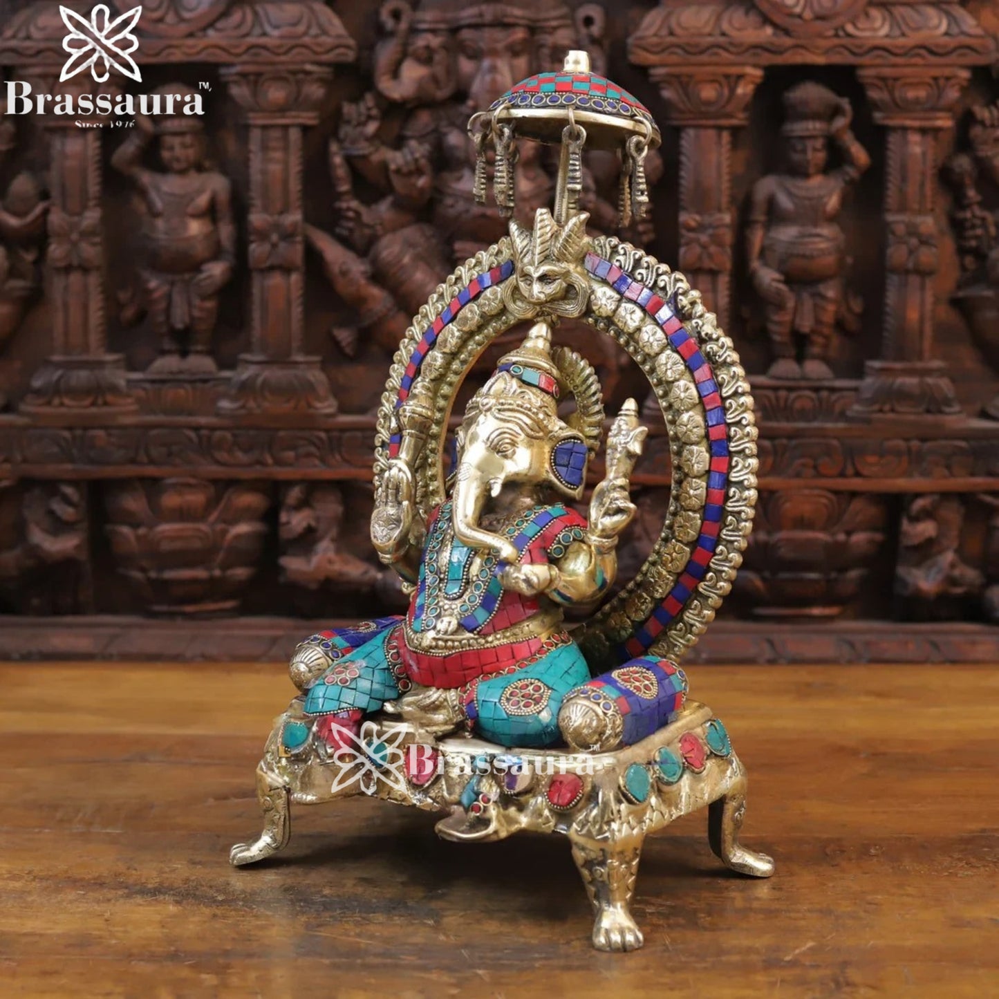 Brass Gem Stone Work Ring Ganesha Weight 9 Kg & Height 18 Inch