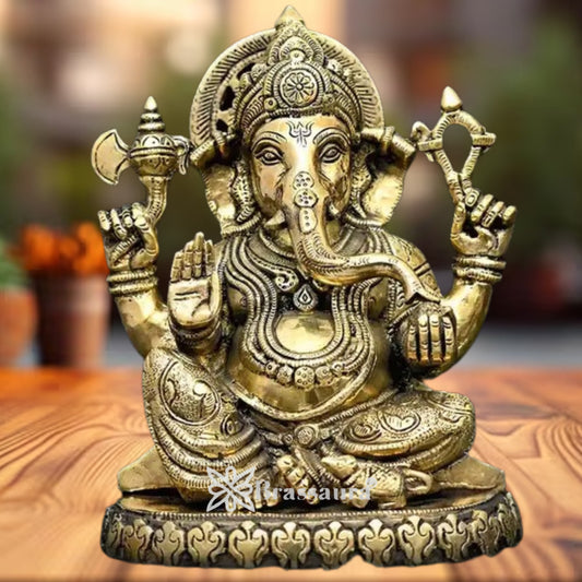 Brass Ganesha Statue Weight 5.63 Kg And Height 9.5 Inch