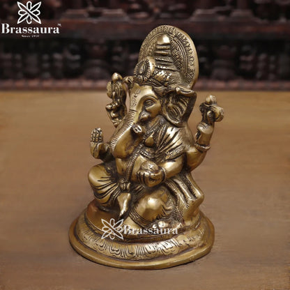 Brass Ganesha Weight 3.7 Kg & Height 8.5 Inch