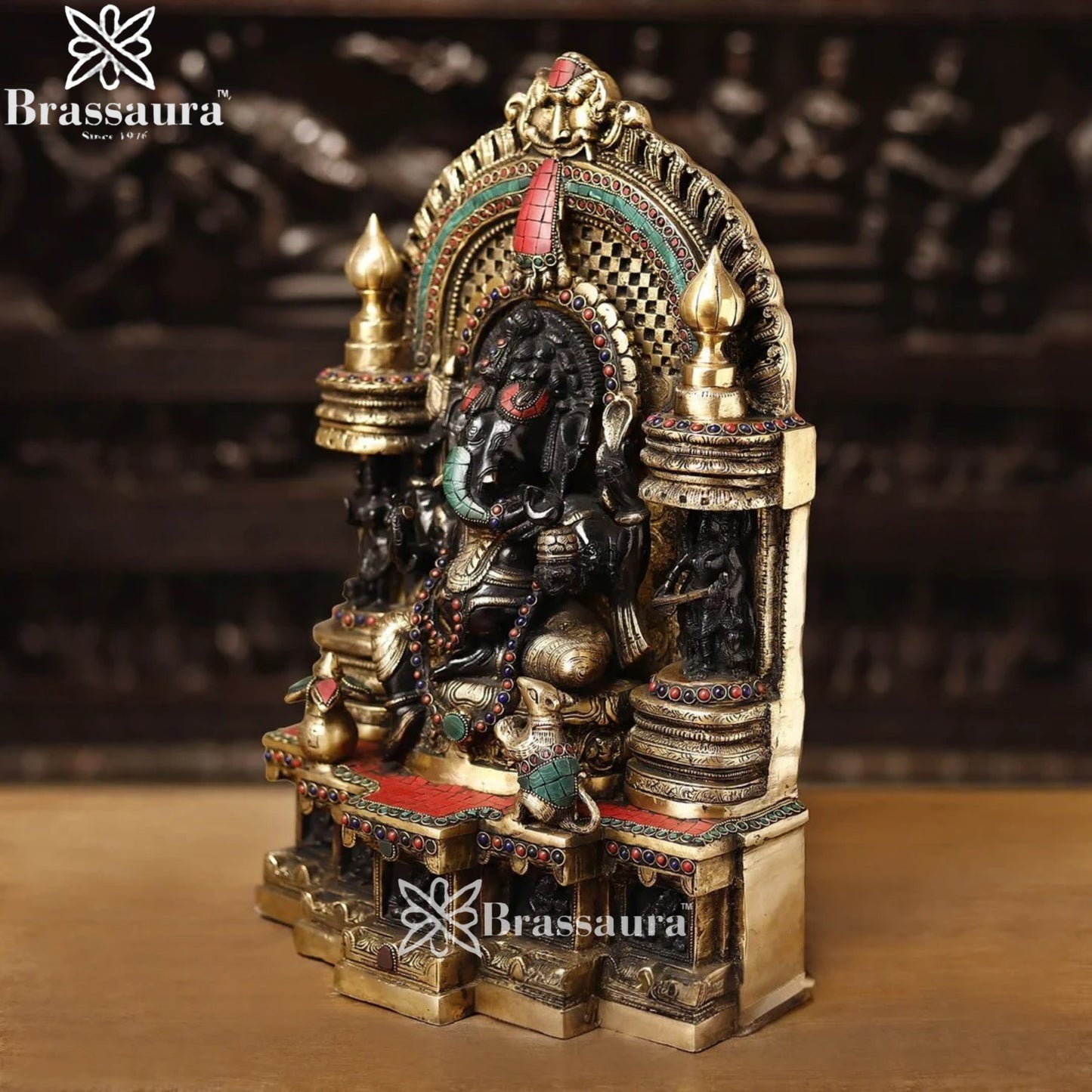 Brass Ring Ganesha Weight 20.3 Kg & Height 18.5 Inch
