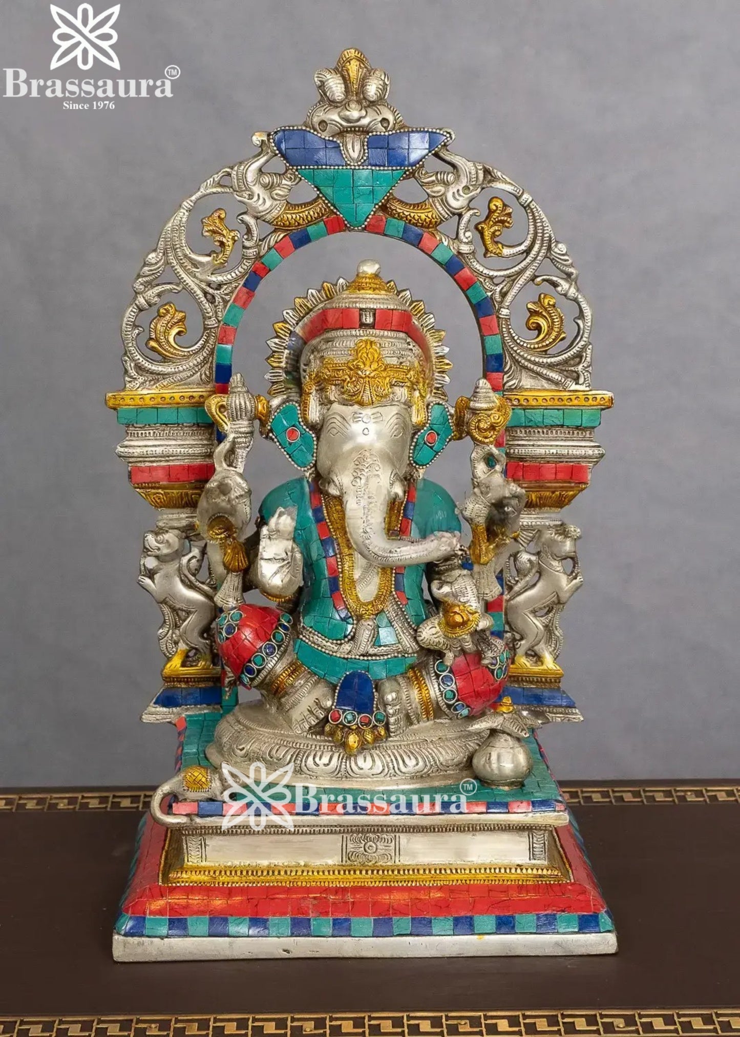 Brass Ganesha Statue Weight 9 Kg And Height 15 Inch