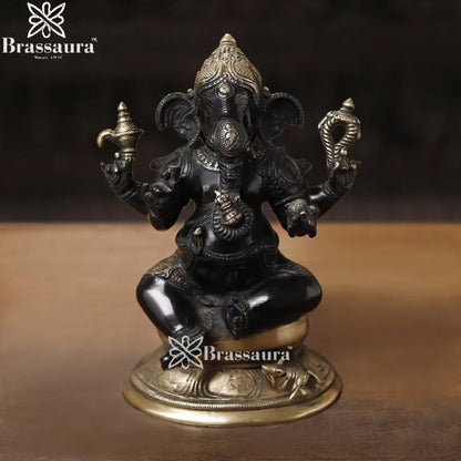 Brass Ganesha Weight 4.2 Kg & Height 9.5 Inch