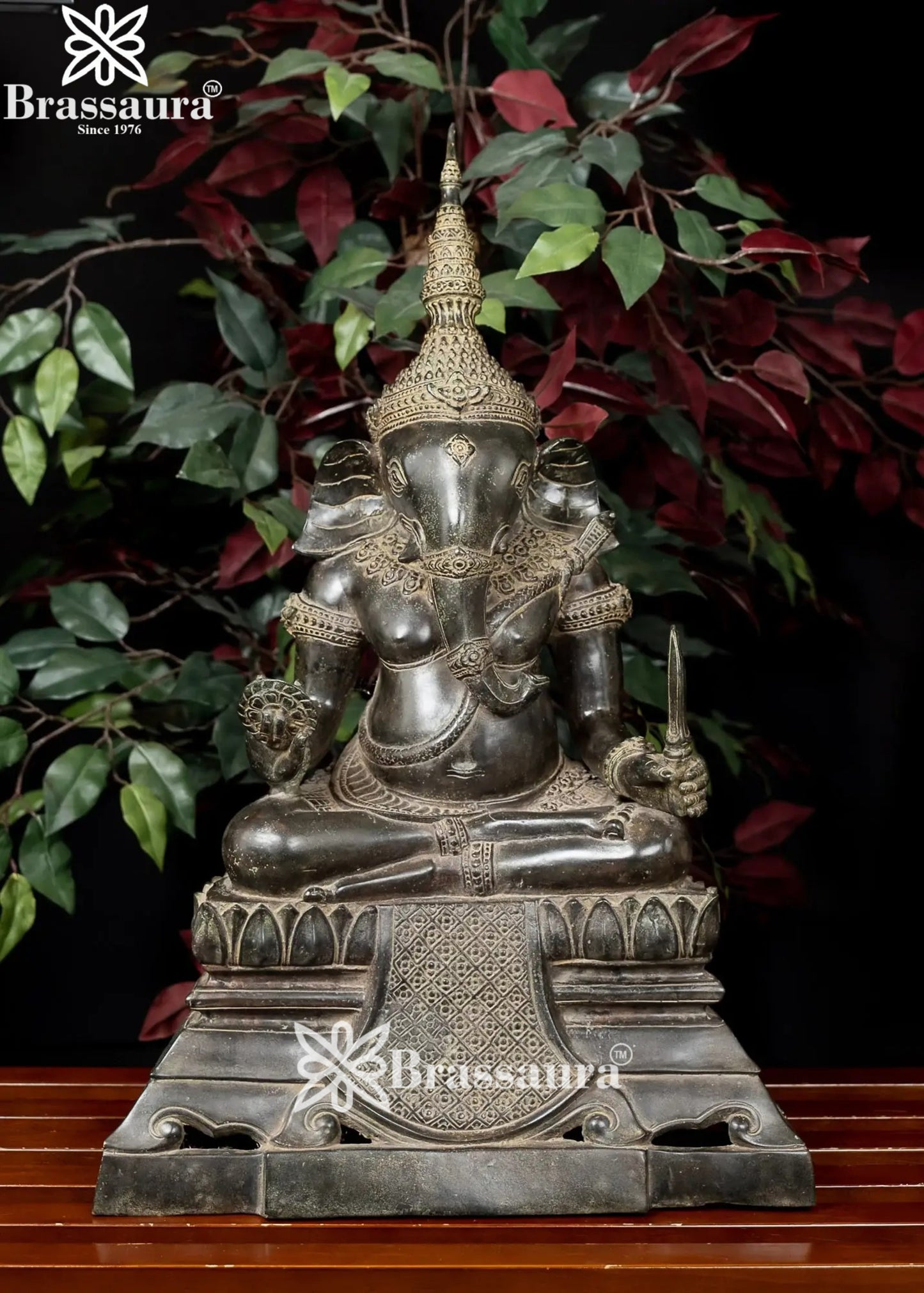 Bronze Ganesha Statue Weight 8.7 Kg And Height 23.5 Inch