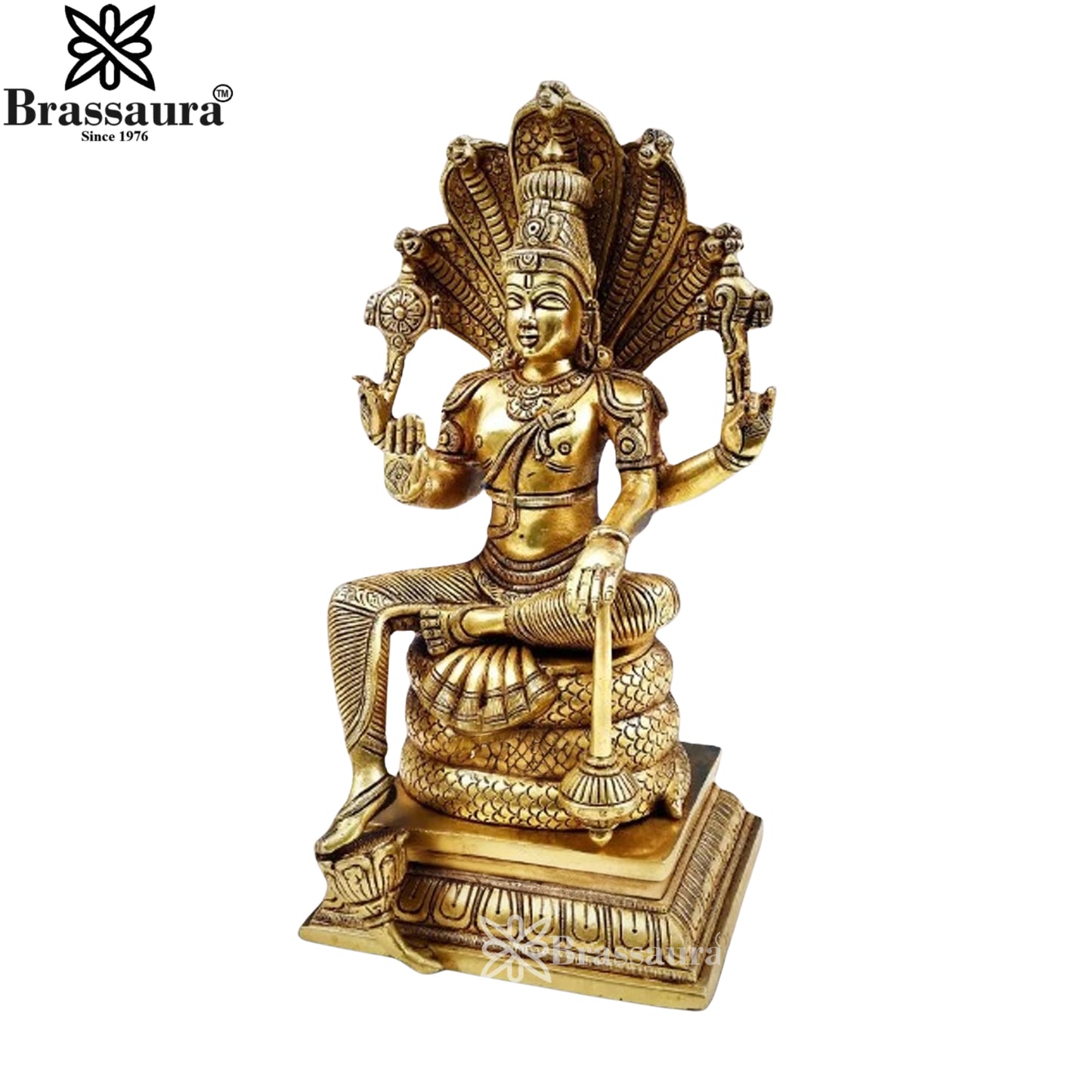 Brass Super fine Vishnu Statue Weight 8.7 Kg And Height 15 Inch