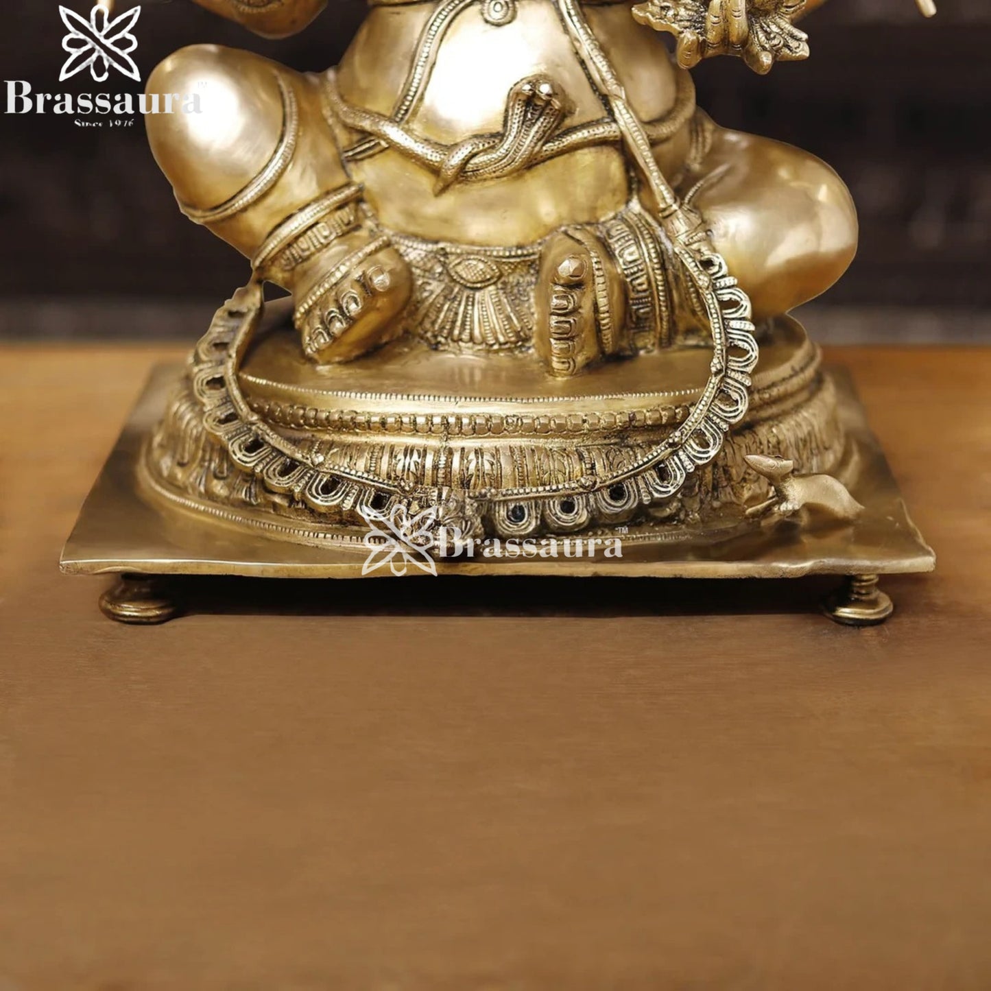 Brass Ganesha Weight 22.4 Kg & Height 20 Inch