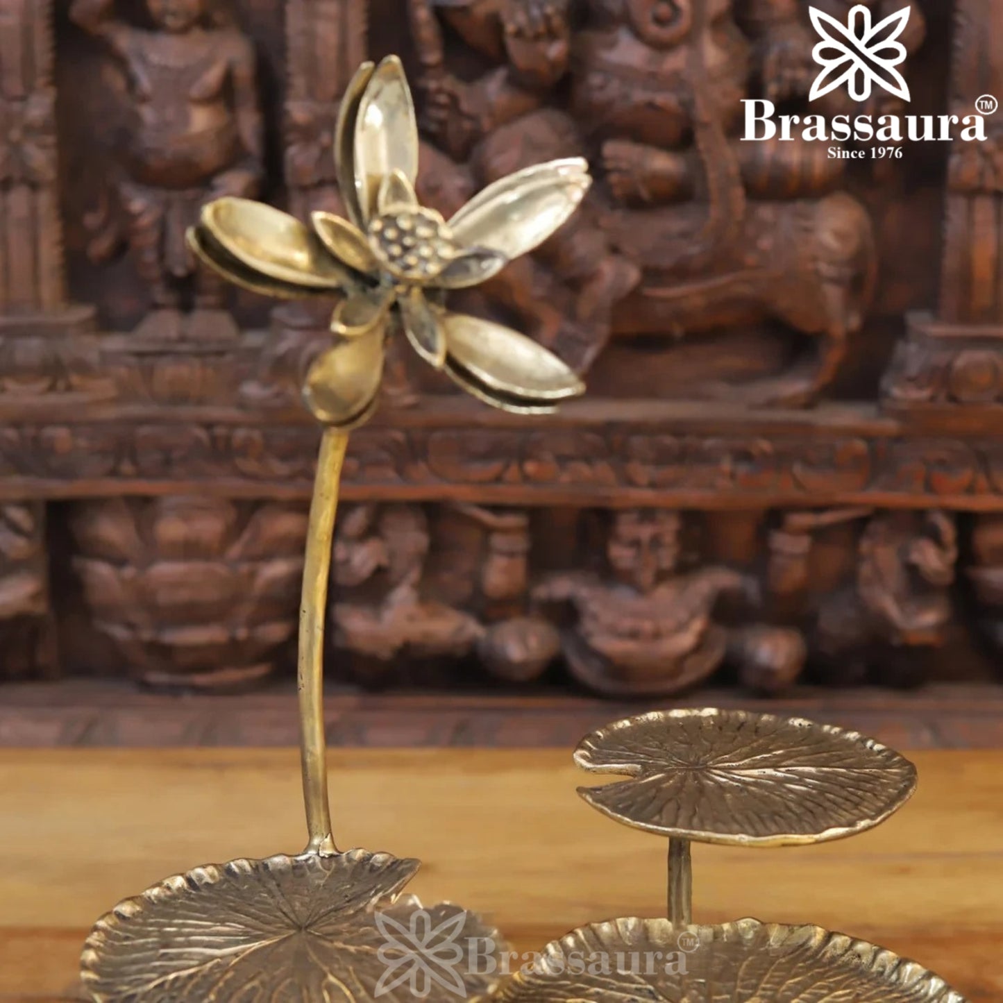 Brass Flower Urli Statue Weight 5.12 Kg And Height 16 Inch