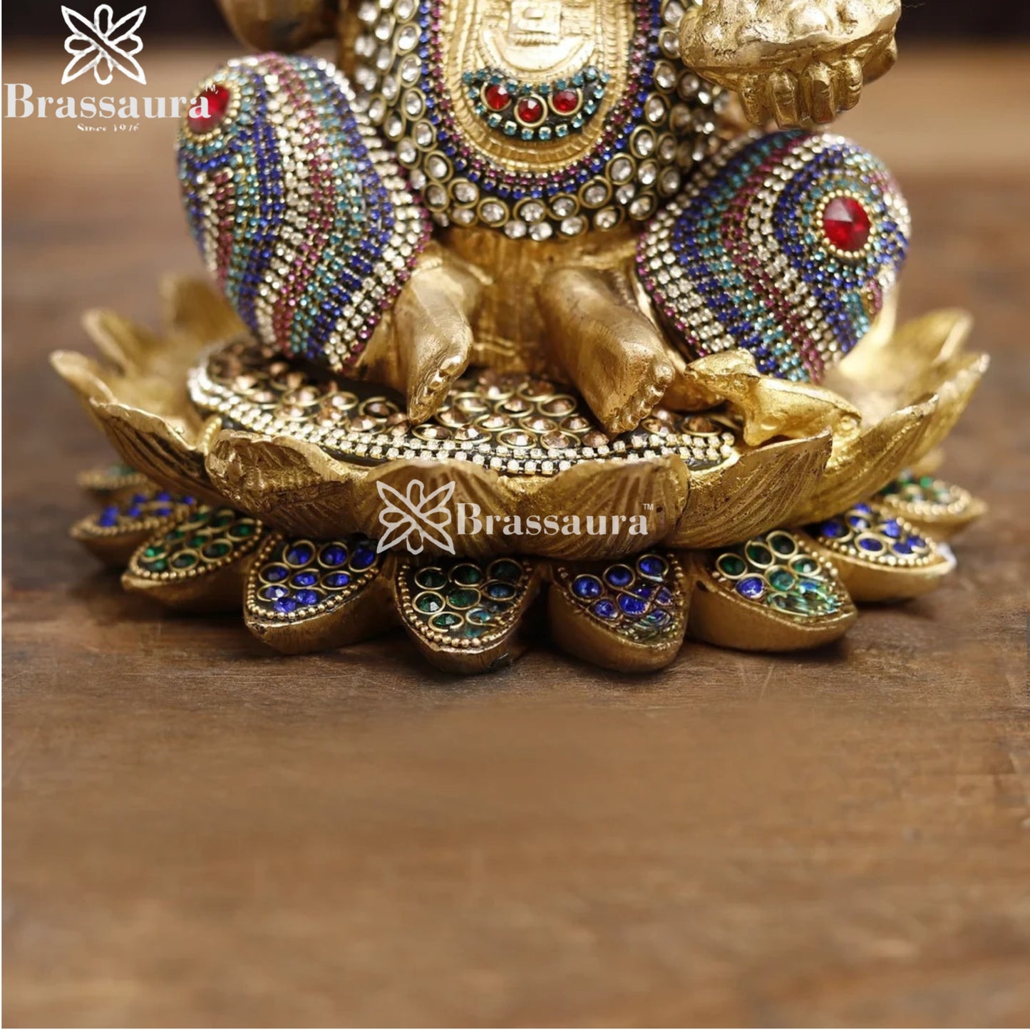 Brass Gem Stone Work Ganesha Weight 5.4 Kg & Height 9.5 Inch