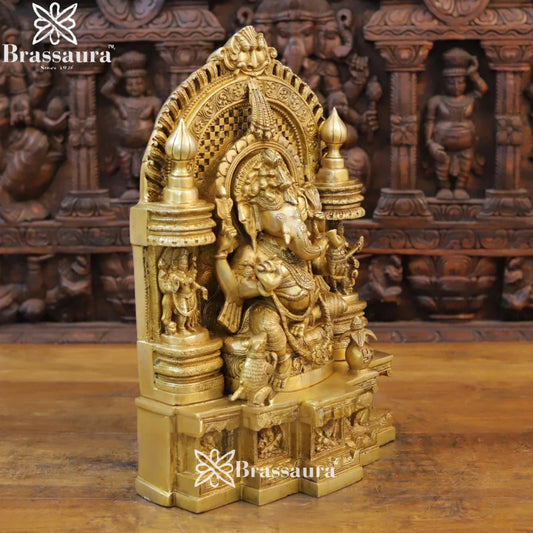 ब्रैसौरा® टेंपल स्टाइल ब्रास गणेश चूहे और कलश के साथ | जटिल हस्तनिर्मित मूर्ति | ऊँचाई 18.5 इंच