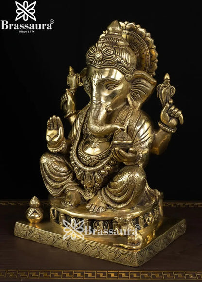 Brass Ganesha Statue Weight 9.7 Kg And Height 14 Inch