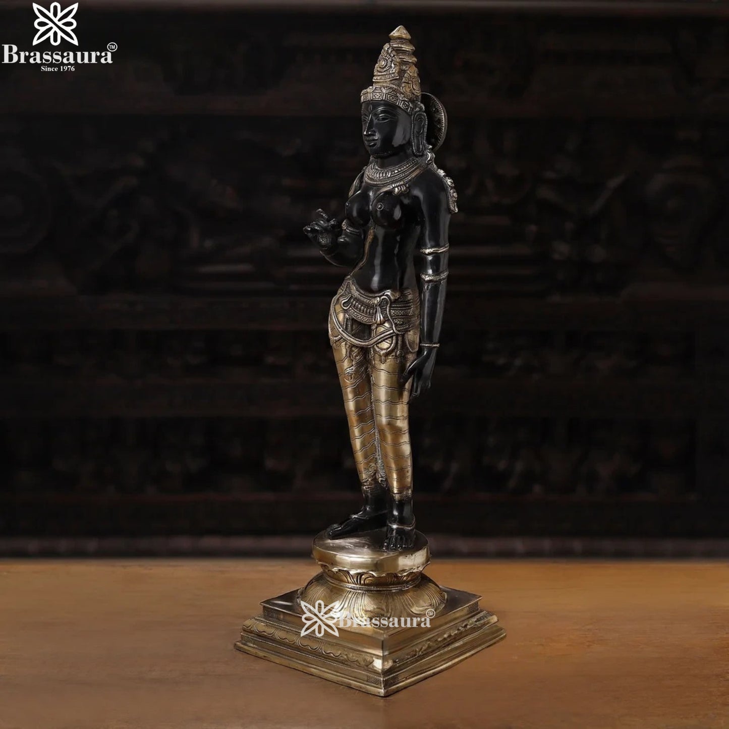 Brass Classic Parvati Statue Weight 11.57 Kg And Height 27 Inch