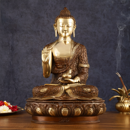 Brassaura™ Brass Elegant Buddha Idol – Height 17 Inches, Weight 11 Kgs