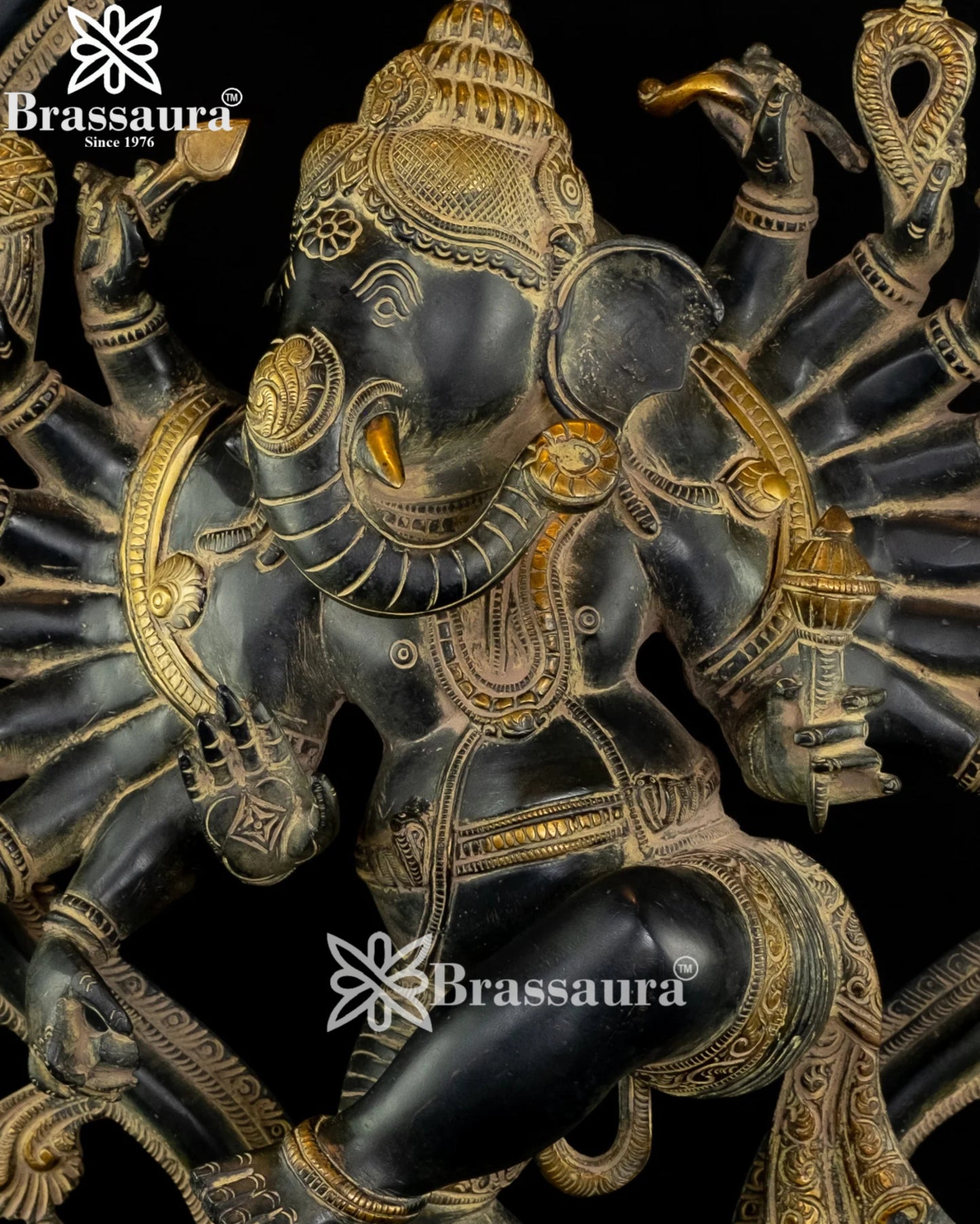Brass Dancing Ganesha Statue Weight 22.4 Kg And Height 25.5 Inch