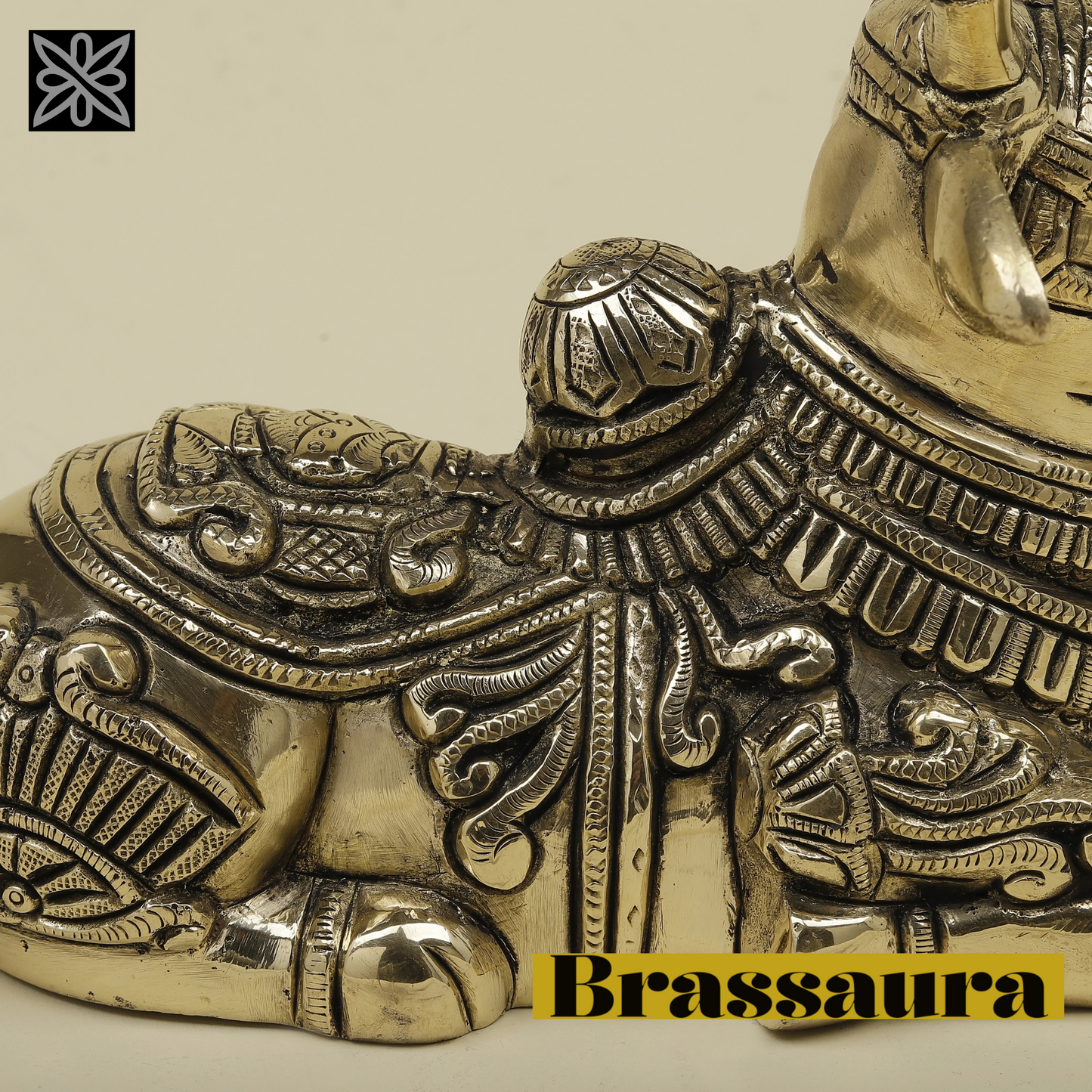 Brassaura™ Brass Nandi Statue | 7.5 Inches Height | 1.92 Kgs Weight | Silver Finish