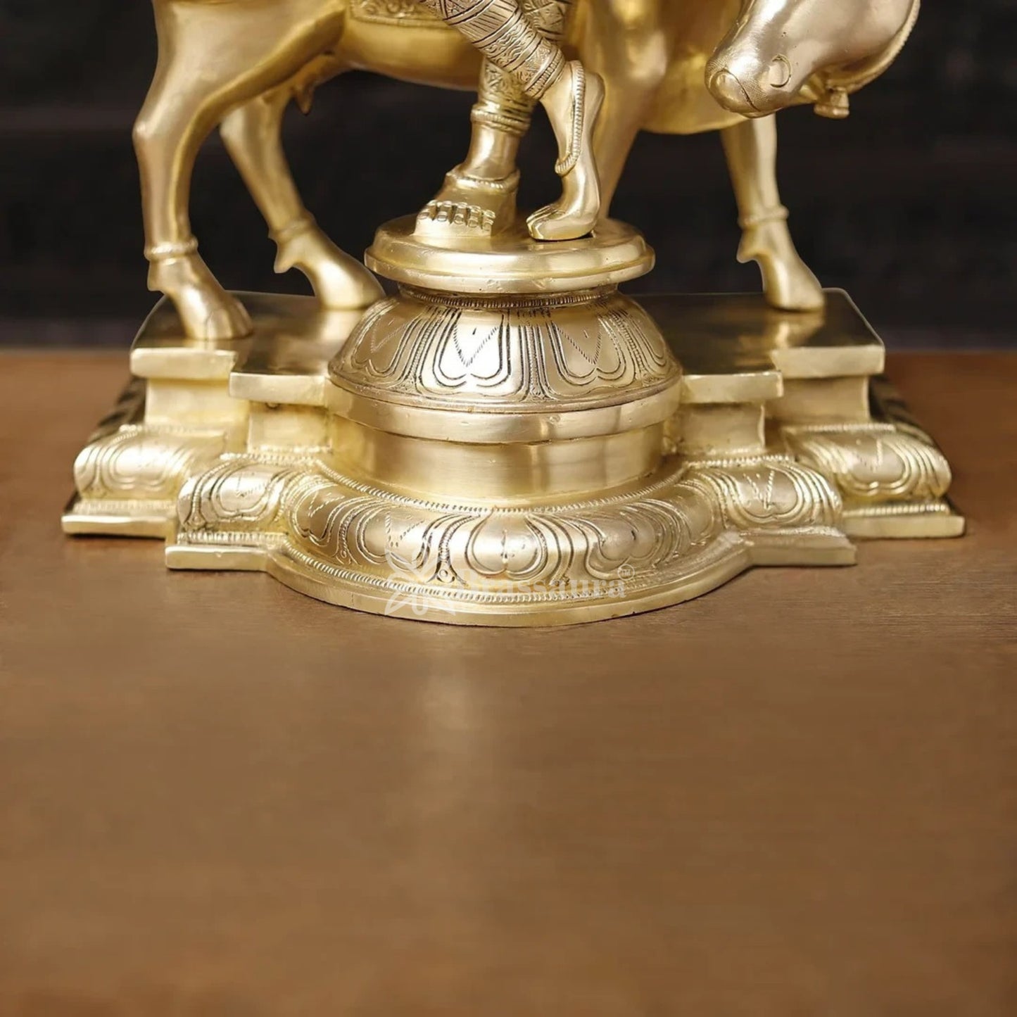 Brass Royal Gold Cow Krishna Murti Weight 27.78 Kg And Height 26 Inch
