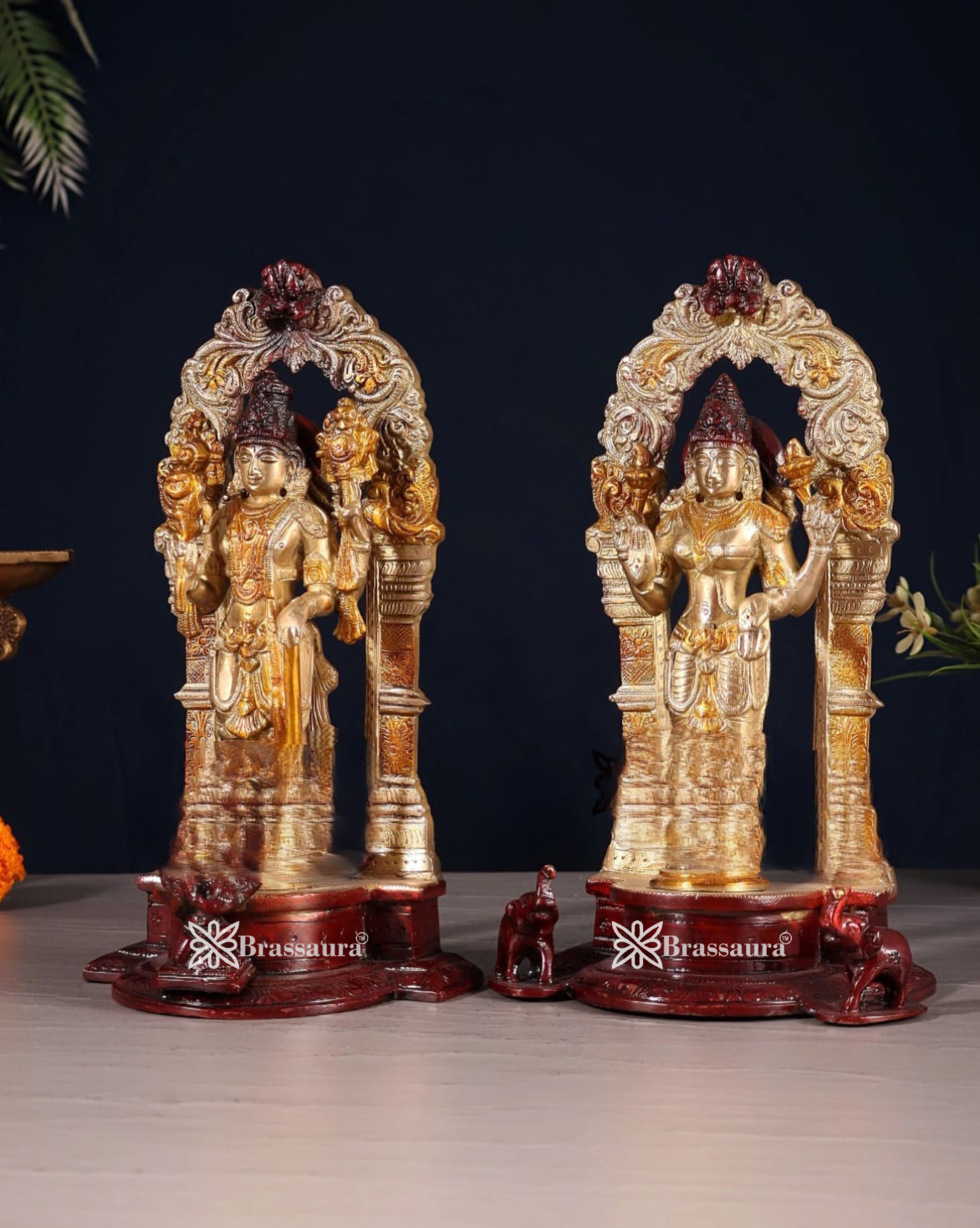 Brassaura™ Brass Idols Pair Vishnu Laxmi with Intricately Carved Prabhavalis – 9-Inch, 5kg – Handmade Hindu God Statues for Home Temple Décor