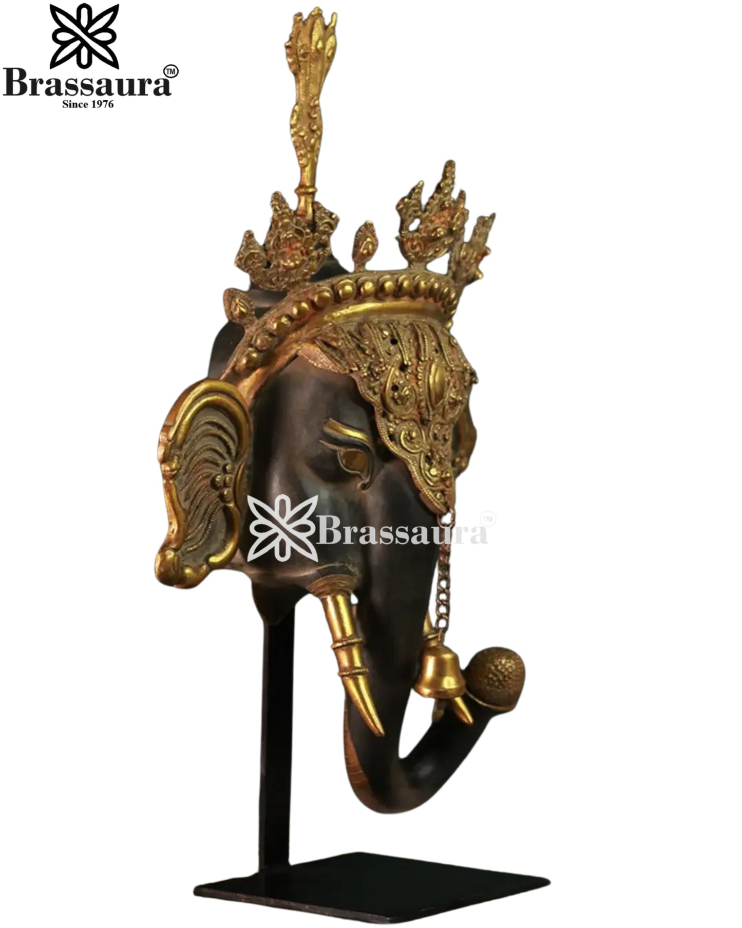 Brass Ganesha Statue Weight 6.1 Kg And Height 21.5 Inch