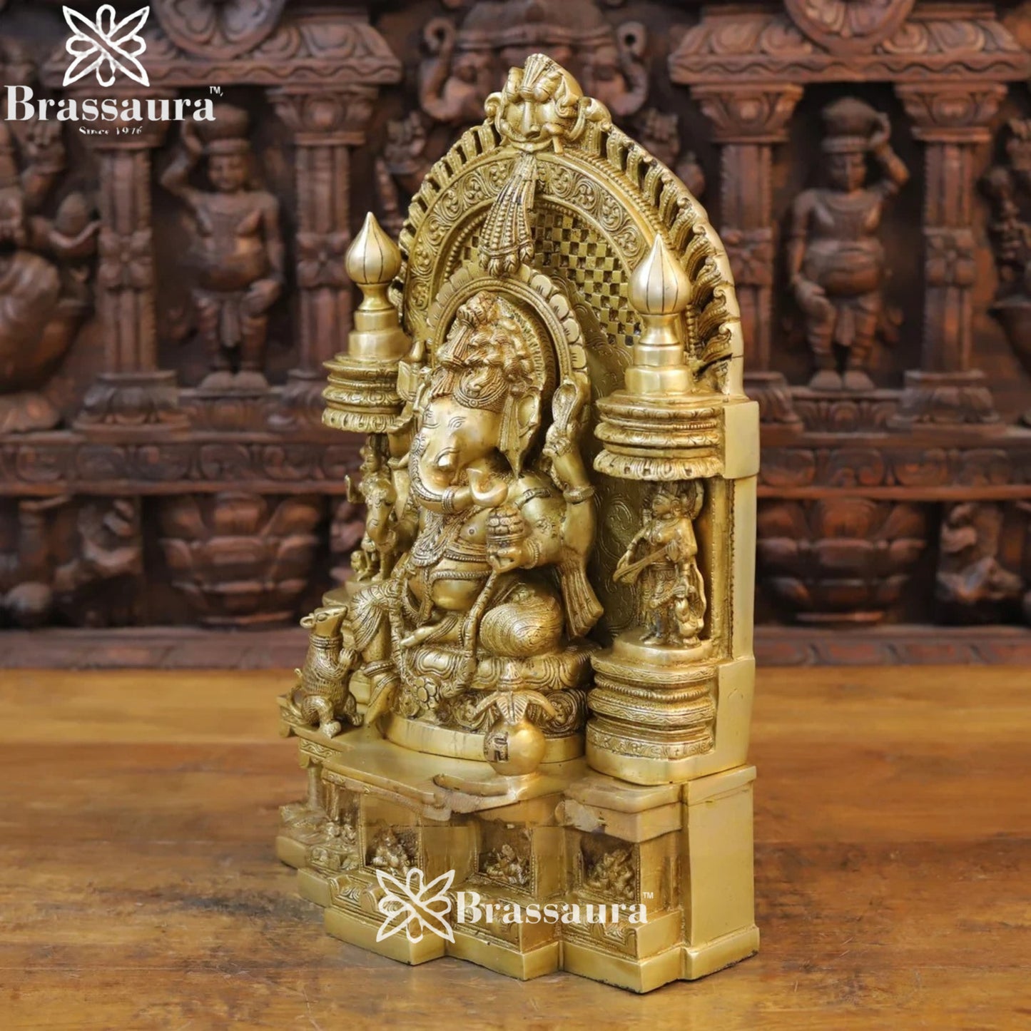 Brass Ring Ganesha Weight 19.32 Kg & Height 18.5 Inch