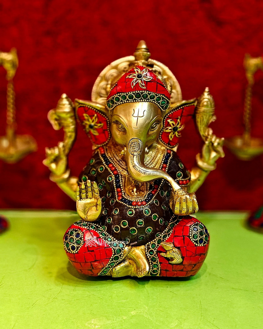 Brassaura™ Brass Taj Ganesha Idol with Stonework – Height 8 Inches, Weight 3 Kgs