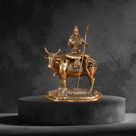 Brass Lord Shiva Sitting on Nandi Statue Weight 3.2 Kg And Height 8.5 Inch
