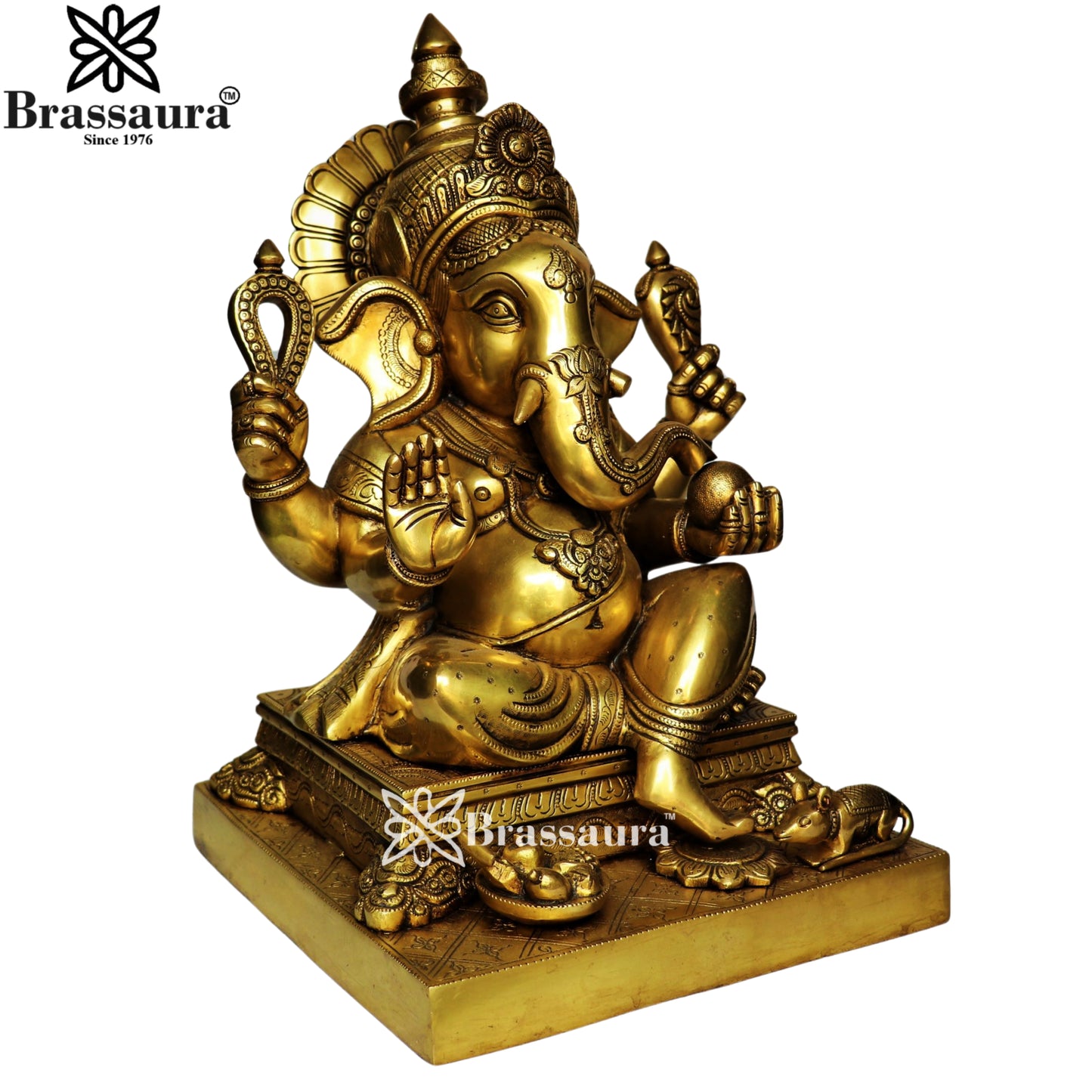Brass Super fine Ganesha Statue Weight 41.27 Kg & Height 26.6 Inch
