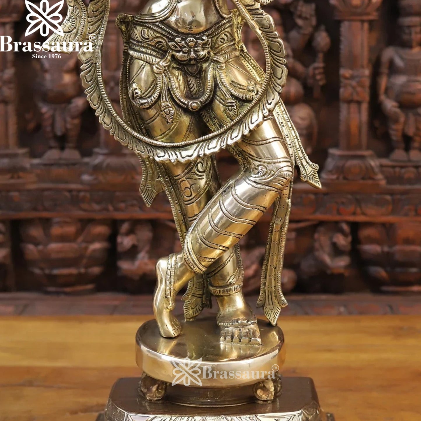 Brass Royal Gold Krishna Murti Weight 17 Kg And Height 28.5 Inch