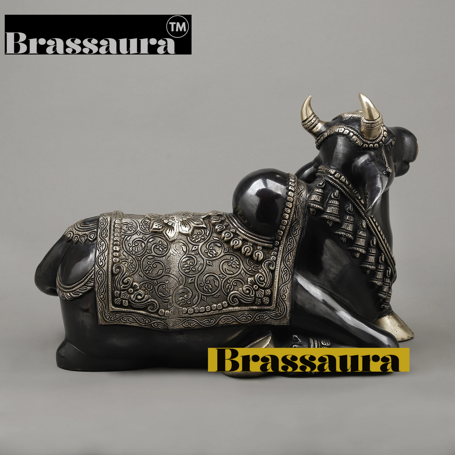 Brassaura™ Brass Nandi Statue | 14 Inches Height | 19.29 Kgs Weight | Black Finish with Golden Accents