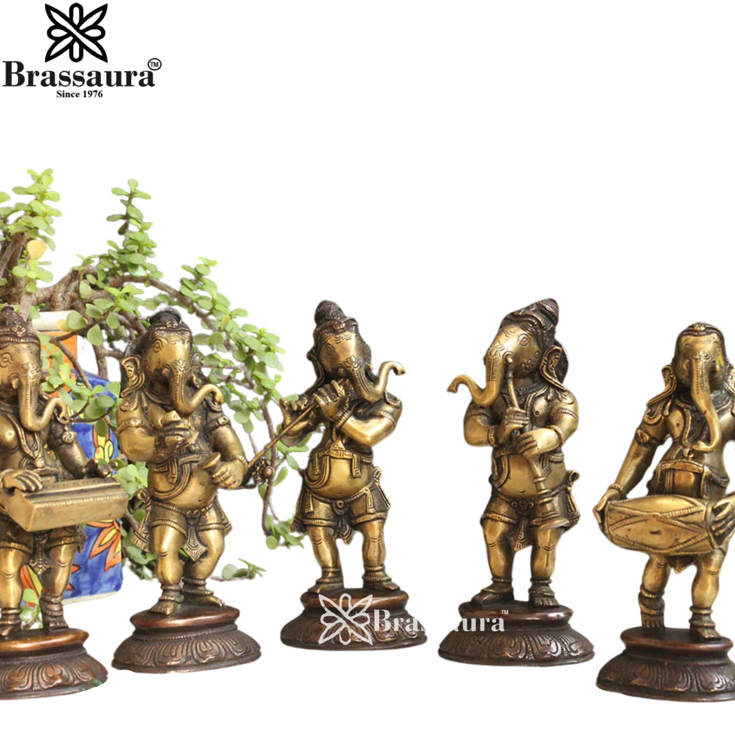 Brass Music Ganesha Statue Weight 9 Kg And Height 5 Inch