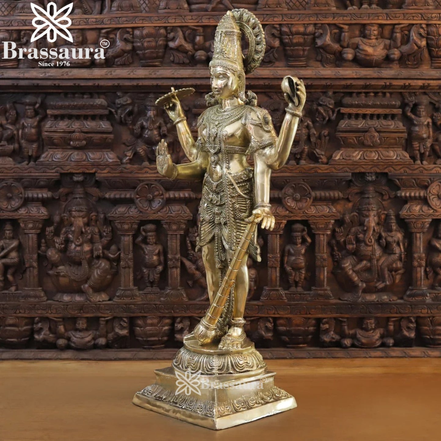 Brass Super fine Vishnu Statue Weight 32.8 Kg And Height 41.5 Inch