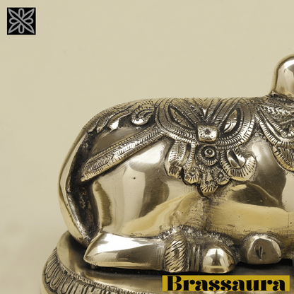 Brassaura™ Brass Nandi Statue | 7.5 Inches Height | 5.88 Kgs Weight | Elegant Golden Finish