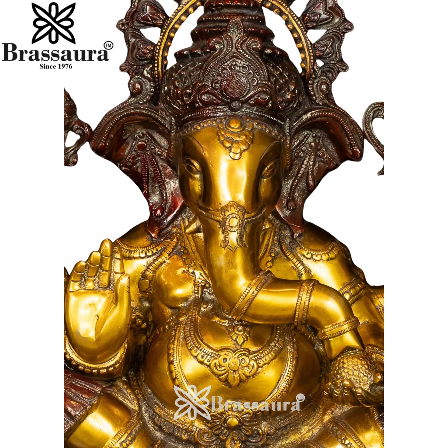 Brass Ganesha Statue Weight 21.5 Kg And Height 20 Inch