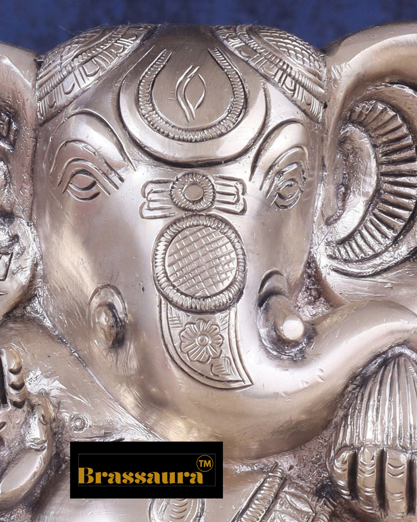 Brassaura™ Brass Appu Ganesha Superfine Statue – 6" Height, 1.6 kg – Antique Finish with Big Ears