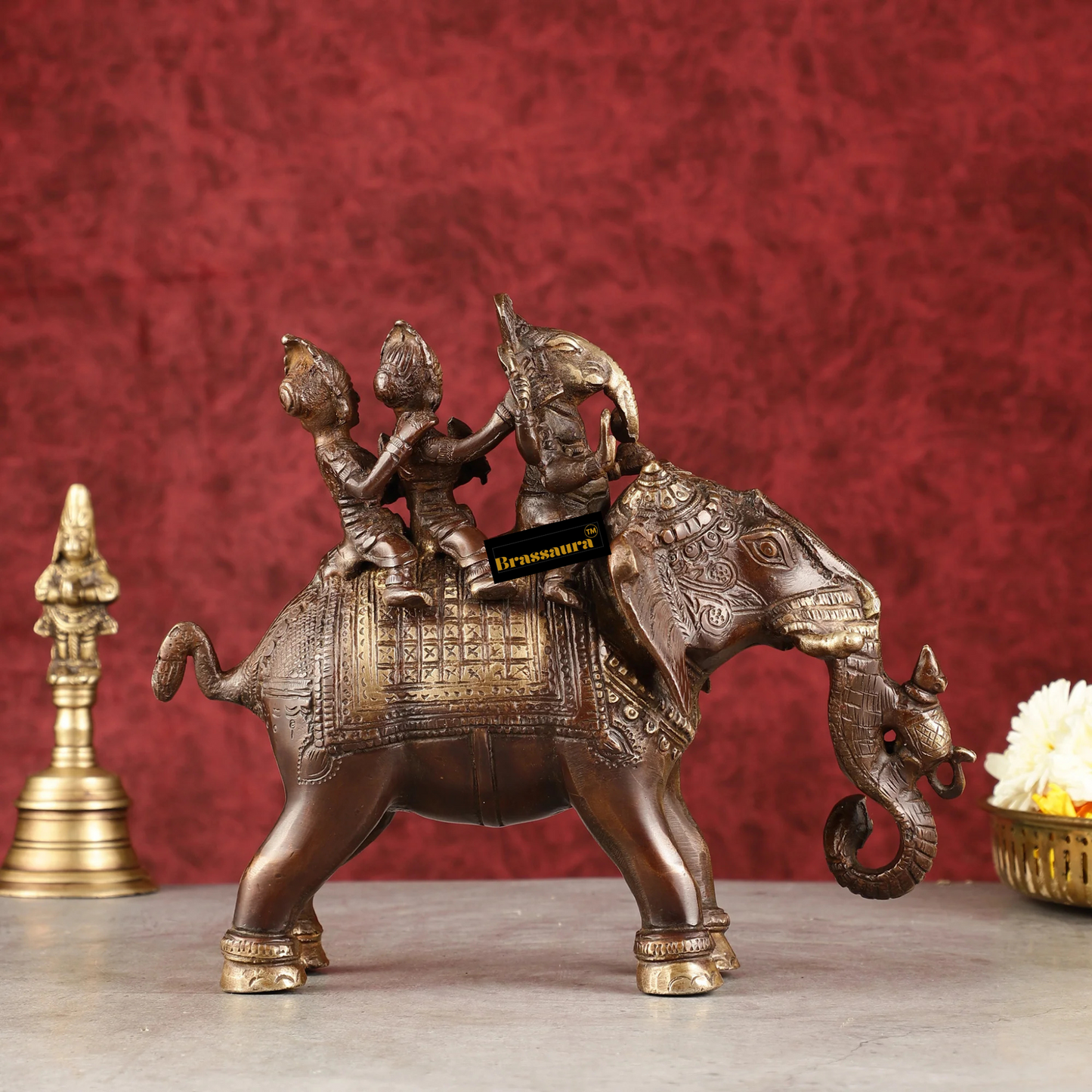 Brassaura™ Handcrafted Brass Ganesha with Riddhi Siddhi on Elephant – Height 7.5 Inches, Weight 2.7 Kgs