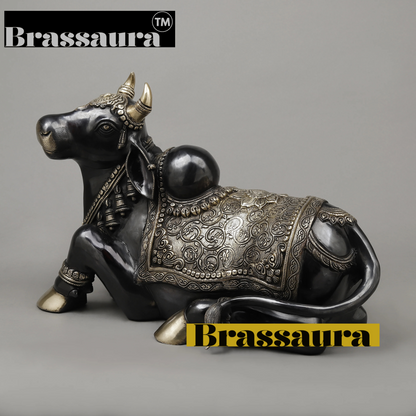 Brassaura™ Brass Nandi Statue | 14 Inches Height | 19.29 Kgs Weight | Black Finish with Golden Accents