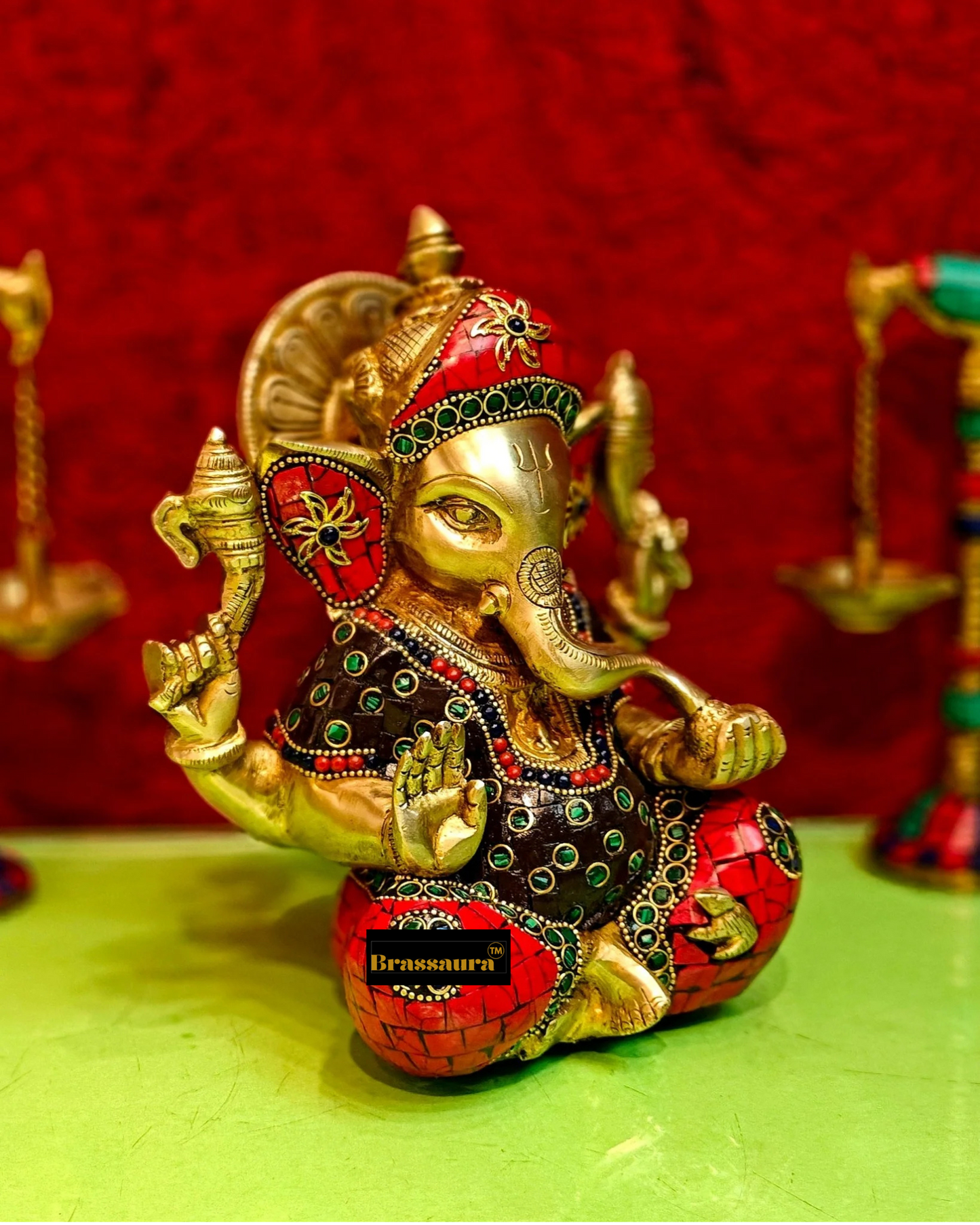 Brassaura™ Brass Taj Ganesha Idol with Stonework – Height 8 Inches, Weight 3 Kgs