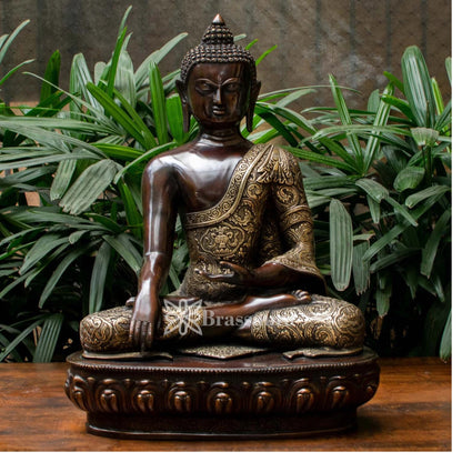 Brass Bhumisprasa Buddha Weight 23 kg & Height 22.5 Inch