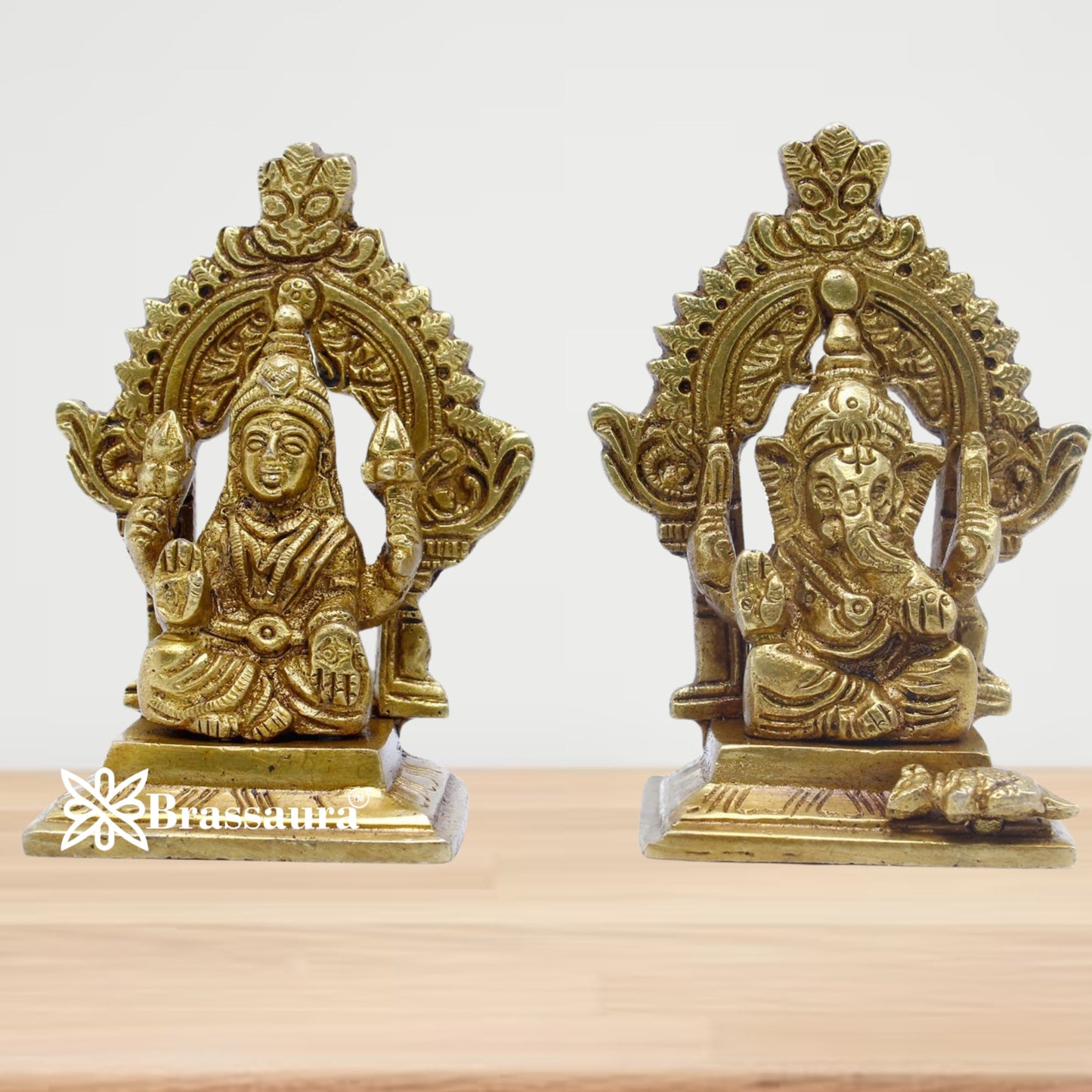 Brass Classic Lakshmi Ganesh Weight 0.55 Kg & Height 3.75 Inch