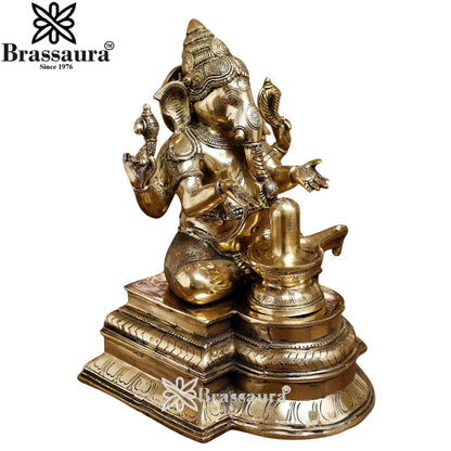 Brass Ganesha With Shivling Statue Weight 10.5 Kg And Height 14.5 Inch