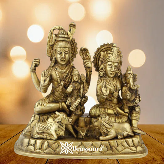 Brass Antique Shiv Family  Weight 2.7 Kg & Height 7 Inch
