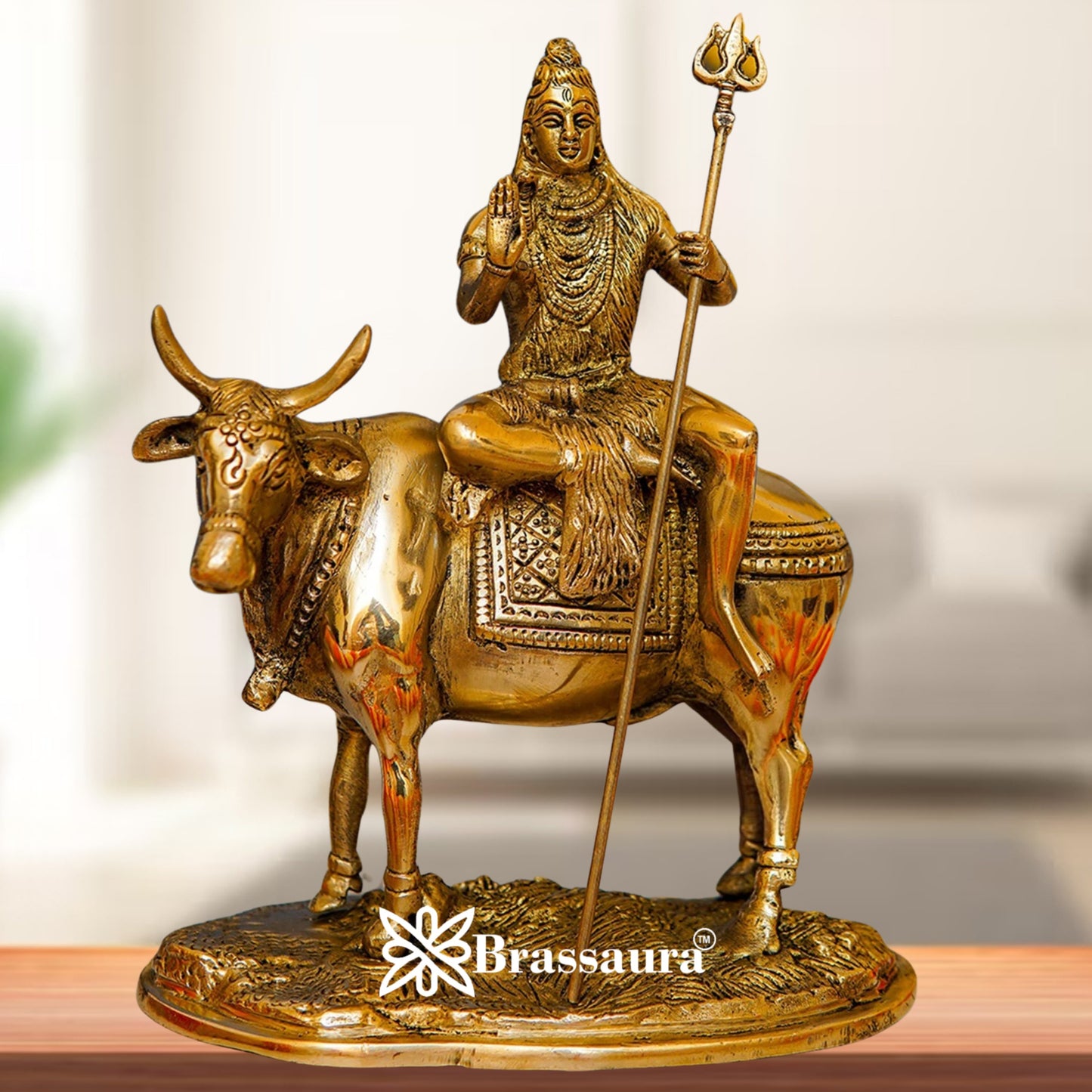 Brass Royal Golden Shiva Sitting on Nandi Weight 3.2 Kg & Height 9 Inch