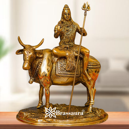 Brass Royal Golden Shiva Sitting on Nandi Weight 3.2 Kg & Height 9 Inch