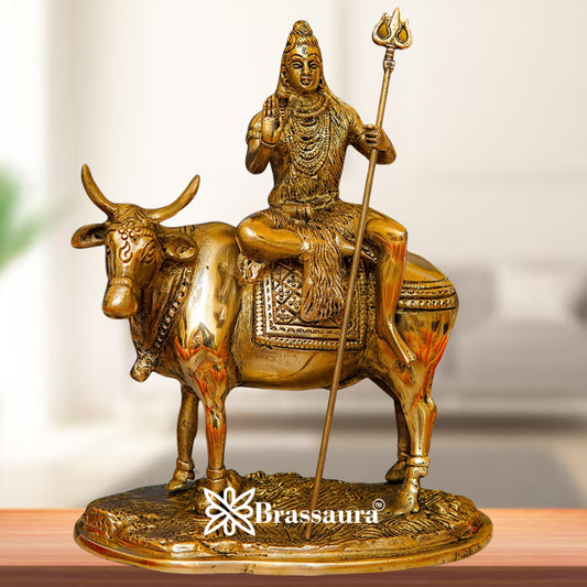 Brass Royal Golden Shiva Sitting on Nandi Weight 3.2 Kg & Height 9 Inch