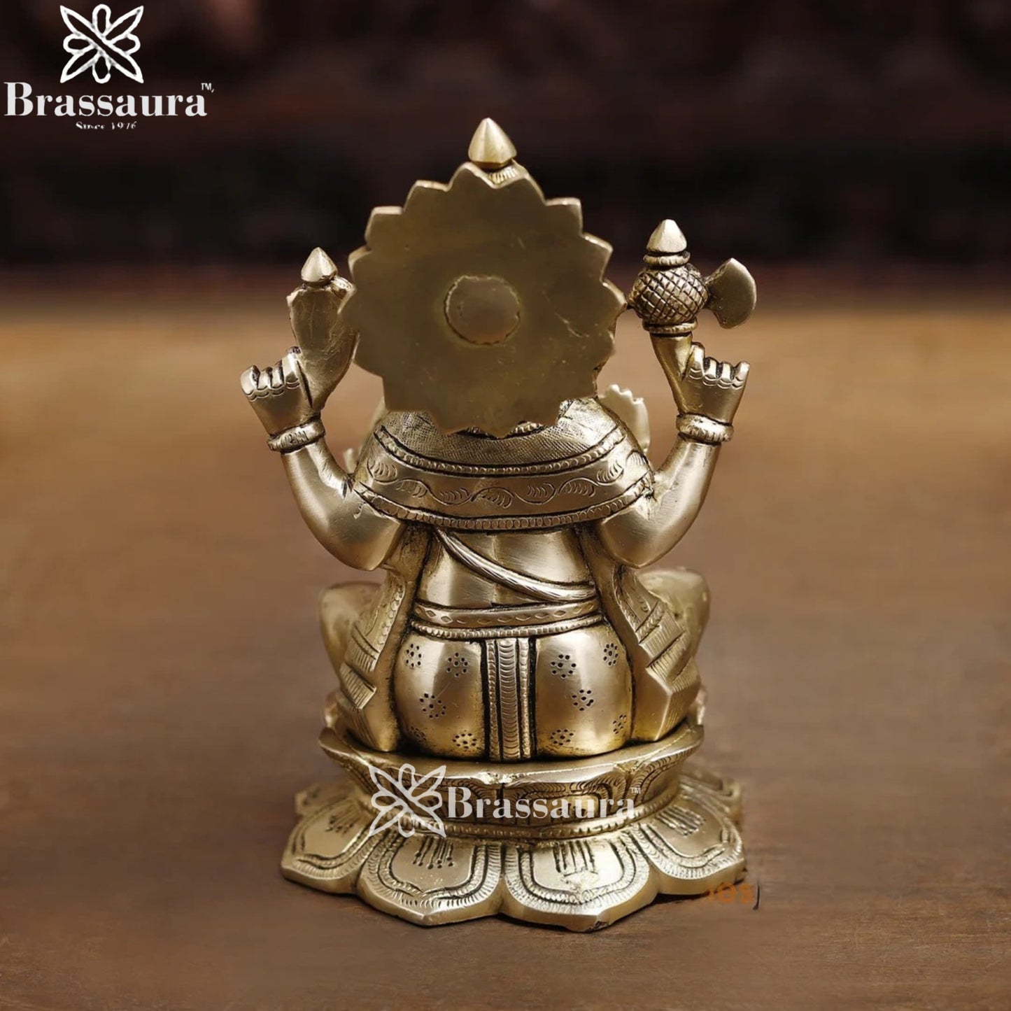 Brass Super fine Ganesha Weight 3.1 Kg & Height 8.5 Inch