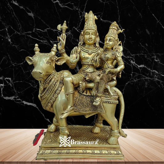Brass Antique Shiva Family Setting on Nandi Weight 12.5 Kg & Height 16 Inch