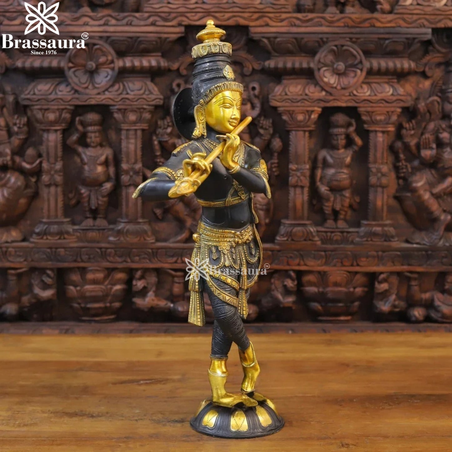 Brass Krishna Murti Weight 9.46 Kg And Height 23 Inch